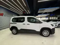 Usado Peugeot Rifter Active 102 CV (75 kW) 2020 Blanco Monovolumen