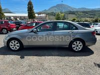 Usado Mercedes C200 Avantgarde 136 CV (100 kW) 2010 Gris / plata Berlina