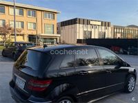 Usado Mercedes B200 140 CV (102 kW) 2007 Negro Monovolumen
