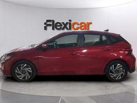 Usado Hyundai i20 101 CV (74 kW) 2024 Rojo Utilitario