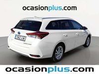 Usado Toyota Auris Touring Sports Active 136 CV (100 kW) 2015 Blanco Familiar