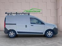 Usado Dacia Dokker Essentiel 75 HP (55 kW) 2019 Branco Monovolume