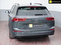 Usado VW Golf VIII Highline 115 CV (84 kW) 2022 Negro Familiar