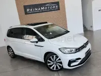 Usado VW Touran Sportline 150 CV (110 kW) 2017 Blanco Monovolumen