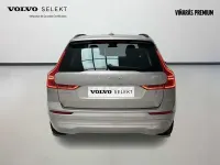 Usado Volvo XC60 Core 197 CV (144 kW) 2023 Gris / plata SUV