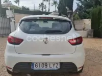 Usado Renault Clio IV Zen 90 CV (66 kW) 2017 Blanco Berlina
