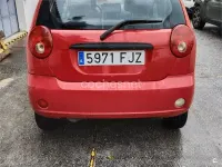 Usado Chevrolet Matiz 65 CV (47 kW) 2006 Rojo Utilitario