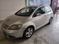 Usado VW Golf Plus Cross Highline 140 CV (102 kW) 2008 Gris / plata Monovolumen