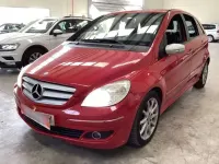 Usado Mercedes B200 139 CV (102 kW) 2006 Rojo Monovolumen