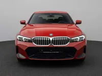 Usado BMW 330e M Sport 292 CV (214 kW) 2023 Rojo Berlina