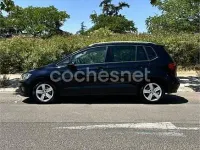 Usado VW Golf Sportsvan Advance 125 CV (91 kW) 2017 Negro Monovolumen
