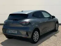Usado Renault Clio Evolution 100 CV (73 kW) 2025 Gris Utilitario