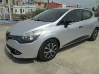 Usado Renault Clio IV Authentique 75 CV (55 kW) 2015 Gris / plata Berlina