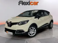 Usado Renault Captur Intens 120 CV (88 kW) 2015 Beige SUV