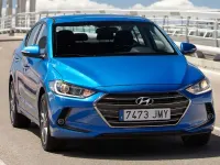 Usado Hyundai Elantra 135 CV (99 kW) 2017 Gris Utilitario
