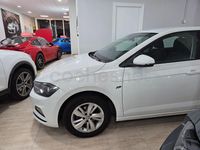 Usado VW Polo Advance 95 CV (69 kW) 2018 Blanco Utilitario