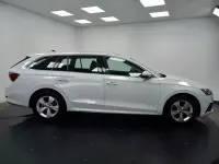 Usado Skoda Octavia 110 HP (80 kW) 2021 Branco Carrinha