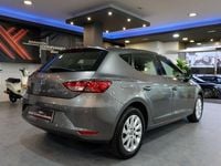 Usado Seat Leon Style 110 CV (80 kW) 2016 Gris / plata Berlina