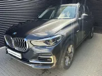 Usado BMW X5 Comfort Edition 394 CV (289 kW) 2022 Gris / plata SUV