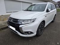 Usado Mitsubishi Outlander P-HEV 203 CV (149 kW) 2016 Blanco SUV