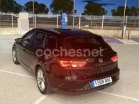 Usado Seat Leon ST CONNECT 110 CV (80 kW) 2014 Negro Familiar