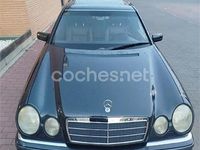 Usado Mercedes E280 Elegance 204 CV (150 kW) 1997 Azul Familiar