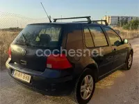 Usado VW Golf IV Highline 105 CV (77 kW) 2002 Azul Berlina