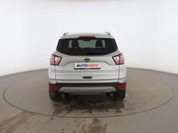 Usado Ford Kuga Trend+ 120 CV (88 kW) 2018 Plata SUV