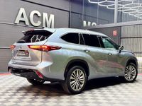 Usado Toyota Highlander Luxury 246 CV (180 kW) 2021 Gris / plata SUV