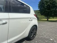 Usado Hyundai i20 GO! 75 CV (55 kW) 2013 Blanco Utilitario