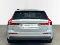 Usado Volvo V60 Core 197 CV (144 kW) 2023 Gris Familiar