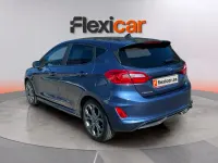 Usado Ford Fiesta Active 95 CV (69 kW) 2020 Gris Utilitario