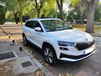 Usado Skoda Karoq Style 150 CV (110 kW) 2022 Blanco SUV
