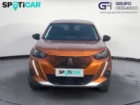 Usado Peugeot e-208 Active 100 kW (136 CV) 2022 Naranja Utilitario