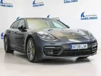 Usado Porsche Panamera 4 E-Hybrid Sport Turismo Platinum Edition 462 CV (339 kW) 2022 Gris Familiar