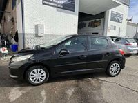 usado Peugeot 207 1.4 VTi 16v Envy