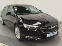 Usado Opel Insignia Innovation 165 CV (121 kW) 2021 Negro Berlina