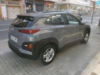 Usado Hyundai Kona 120 CV (88 kW) 2019 Gris / plata SUV