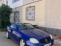Usado Mercedes SLK230 193 CV (141 kW) 1999 Azul Descapotable
