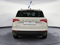 Usado Skoda Karoq Ambition 150 HP (110 kW) 2022 Branco SUV