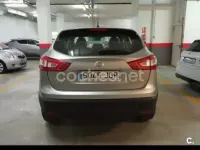 Usado Nissan Qashqai Acenta 115 CV (84 kW) 2015 Gris / plata SUV