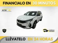 Usado Peugeot 5008 Allure 130 CV (95 kW) 2021 Blanco SUV