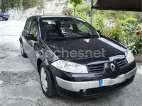 Usado Renault Mégane Dynamique 120 CV (88 kW) 2005 Negro Berlina