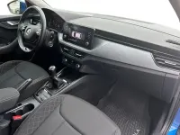 Usado Skoda Scala 110 CV (80 kW) 2022 Azul Utilitario