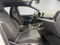 Usado Skoda Karoq SportLine 150 CV (110 kW) 2026 Blanco SUV