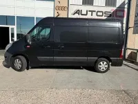 Usado Renault Master 130 CV (95 kW) 2018 Negro Van