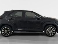 Usado Toyota Yaris Hybrid Active 116 CV (85 kW) 2022 Familiar