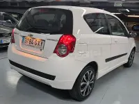 Usado Chevrolet Aveo LS 84 CV (61 kW) 2010 Blanco Berlina