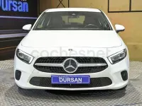Usado Mercedes A180 116 CV (85 kW) 2019 Blanco Berlina