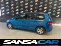 Usado VW Touran Business 115 CV (84 kW) 2020 Azul Monovolumen